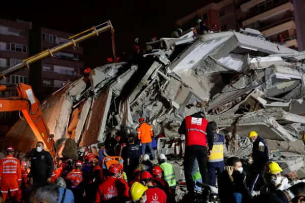 هل حدث زلزال منذ قليل في تركيا – مئات القتلى والجرحى في زلزال تركيا يوم 6 فبراير 2023