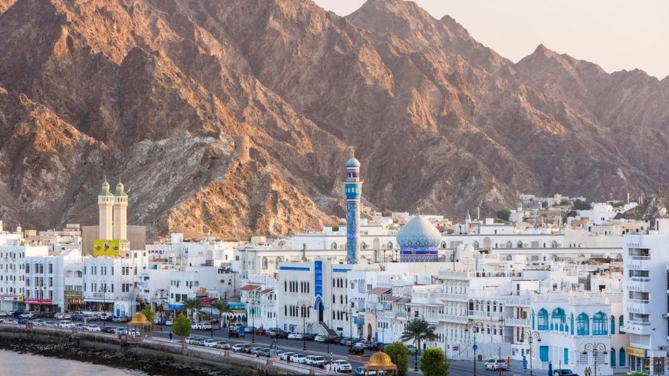 بحث عن مظاهر التضاريس في سلطنة عمان للطلبة